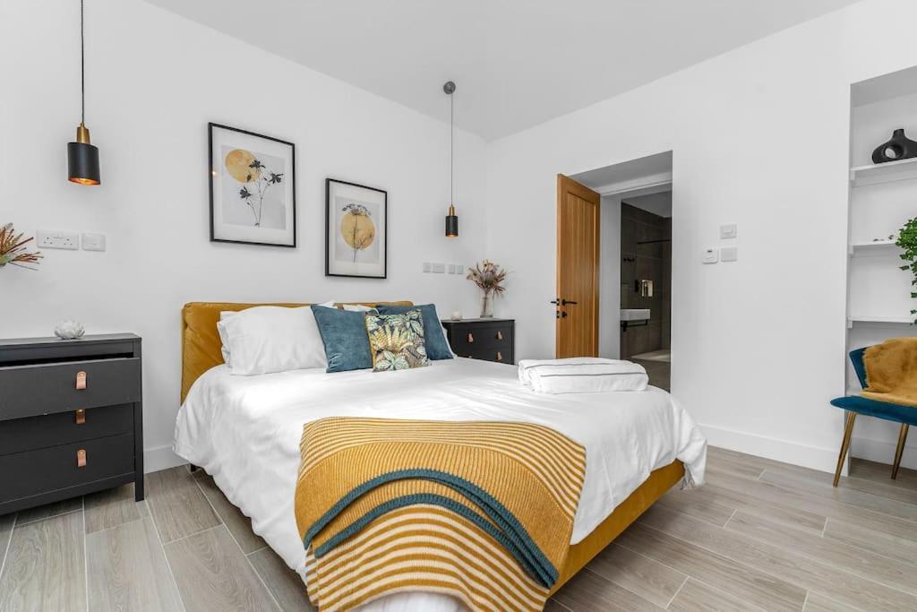 Luxury Riverside Retreat Broughton  Zewnętrze zdjęcie
