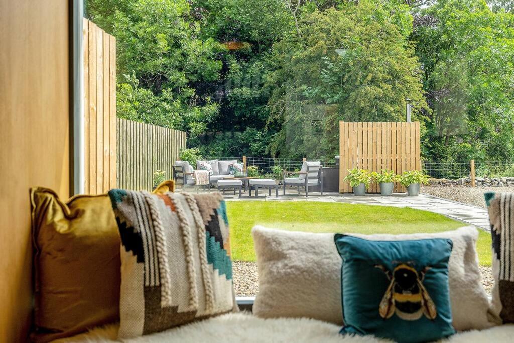 Luxury Riverside Retreat Broughton  Zewnętrze zdjęcie